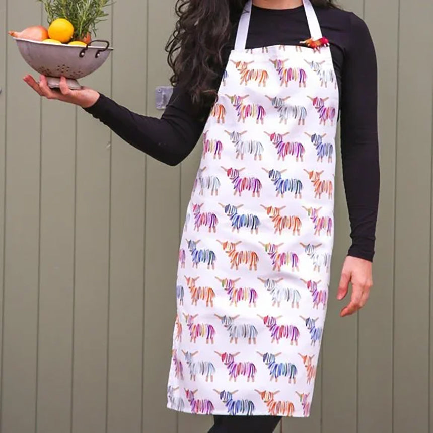 Highland Coo Cotton Apron with Hairy Coo Pin