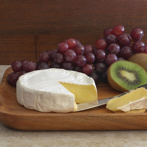 Organic Scottish Brie - 8.8 oz round